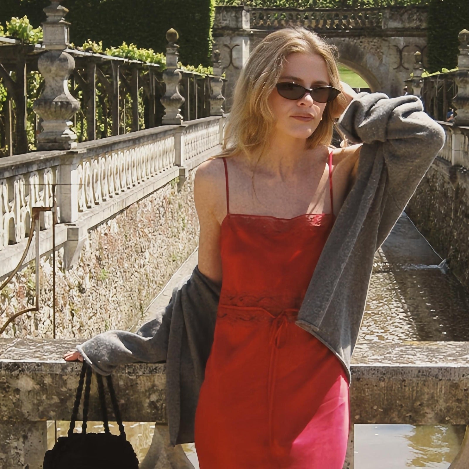 Retro oval sunglasses lifestyle photo, square crop